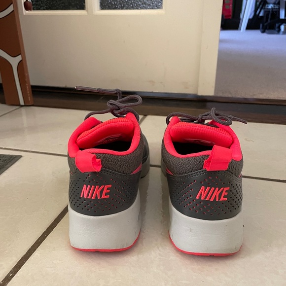 Nike Air Max Thea Size 5 - Picture 2 of 7